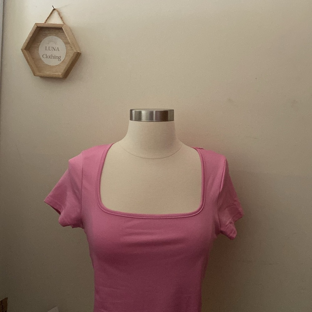 Causal Square Neck Top in Pink 💜💖